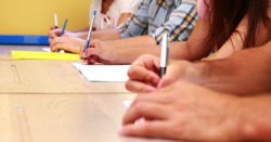(VIDEO) Ministerul Educației are probleme cu limba română. Au greșit itemii la Bacalaureat din cauza că au tradus din rusă (VIDEO) Ministerul Educației are probleme cu limba română. Au greșit itemii la Bacalaureat din cauza că au tradus din rusă