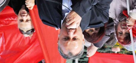 Protest socialist în 3 orașe: Au cerut alegeri anticipate și mai multe atribuții pentru Dodon, care vrea să anuleze Acordul de Asociere cu UE Protest socialist în 3 orașe: Au cerut alegeri anticipate și mai multe atribuții pentru Dodon, care vrea să anuleze Acordul de Asociere cu UE