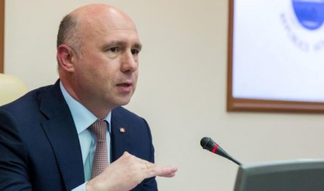 Premierul Filip, șantajat pe Facebook de un fost înalt demnitar: Mă duc lângă Năstase dacă postul soției mele e redus Premierul Filip, șantajat pe Facebook de un fost înalt demnitar: Mă duc lângă Năstase dacă postul soției mele e redus