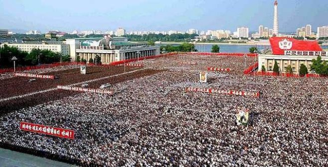 10 тысяч людей на одной фотографии