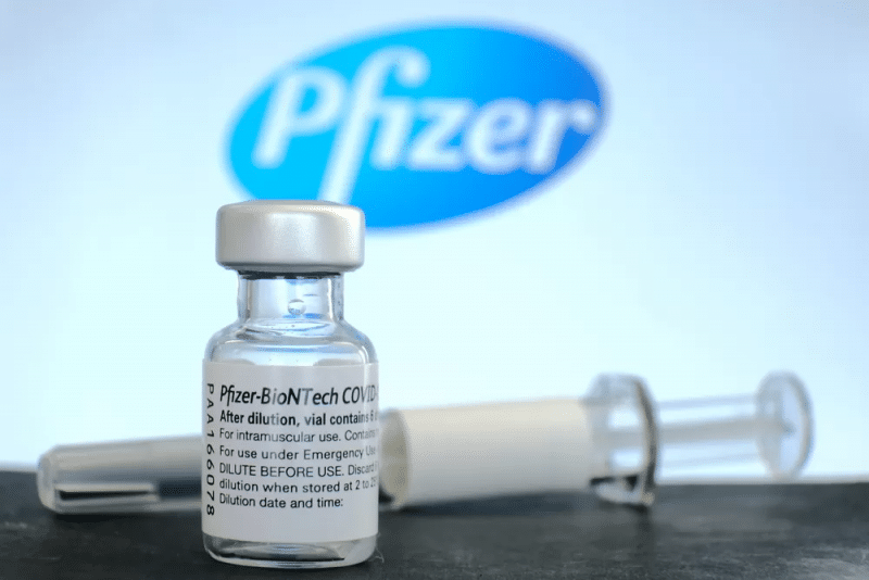 Acţiunile Pfizer scad după anunţarea previziunilor anuale de profit
