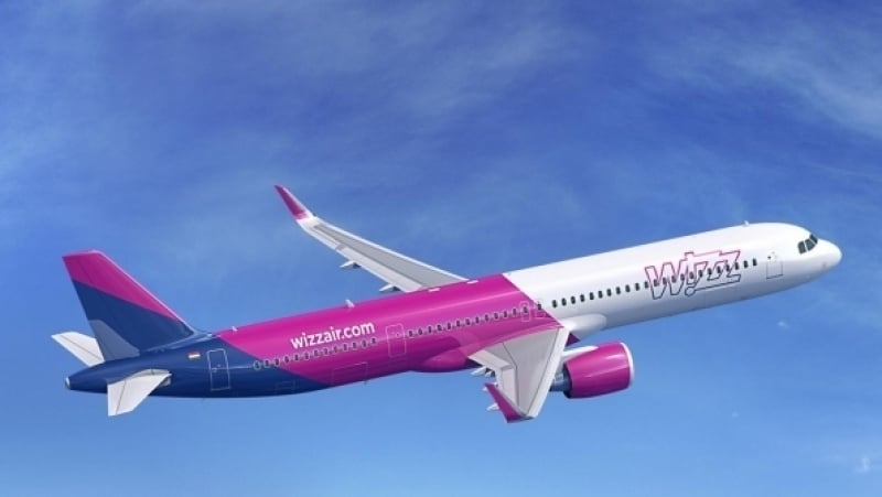 O cursă Wizz Air de la Londra către Brașov a fost direcționată la Sibiu