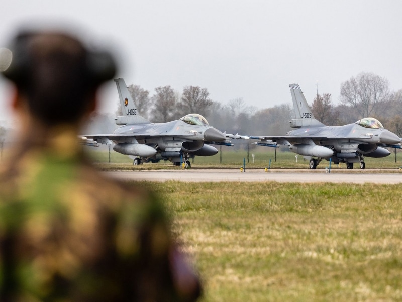 Polonia își retrage avioanele de patrulare F-16, considerând că nivelul de amenințare s-a redus