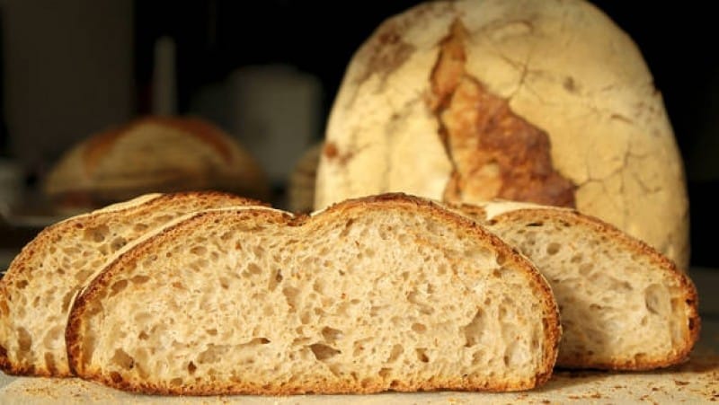 Cât de sănătoasă este cu adevărat pâinea integrală