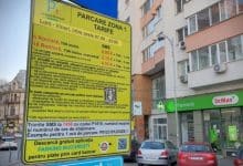 Riști să iei amendă chiar dacă ai plătit parcarea în București! Un sistem folosit de milioane de bucureșteni, dinamitat într-o zi de o mână de funcționari