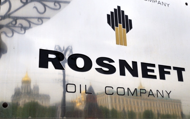 Şeful Rosneft critică creşterea capacităţii de producţie de petrol în Orientul Mijlociu şi Occident
