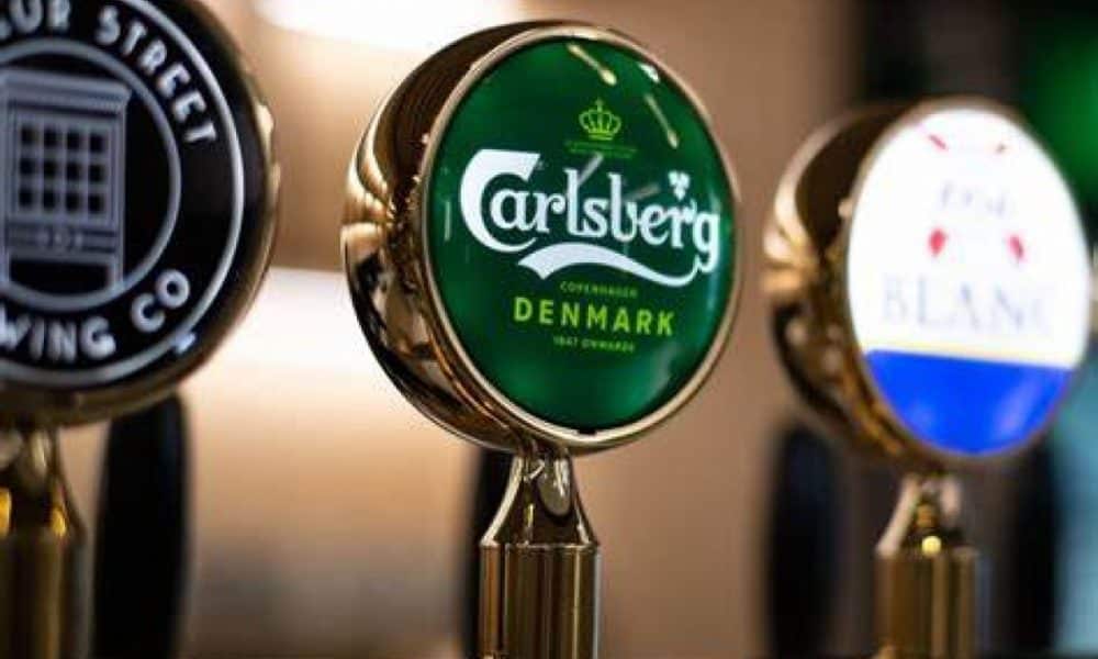 Carlsberg a cumpărat un gigant producător de sucuri