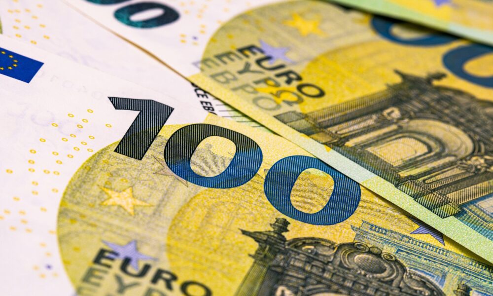 Financial Times: Acum este momentul redeschiderii dezbaterii despre obligațiunile comune în ZONA EURO