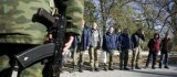 Kievul și separatiștii proruși au făcut schimb de prizonieri