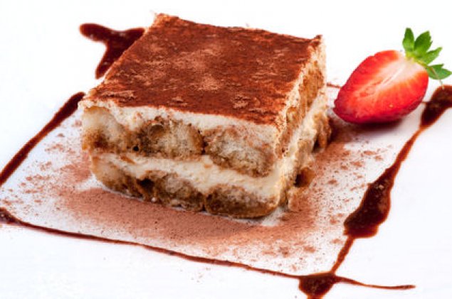 Tiramisu Cu Pișcoturi și Fără Mascarpone Femeia