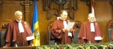 5 decembrie 2013. Curtea Constituțională a dat un verdict istoric - Oficial, în R. Moldova se vorbește românește