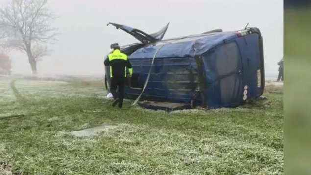 Accident Rutier Grav Un Microbuz S A Răsturnat In Constanța 2