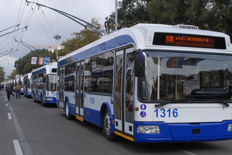 Capitala va sărbători mâine Ziua Familiei: Cum va circula transportul public