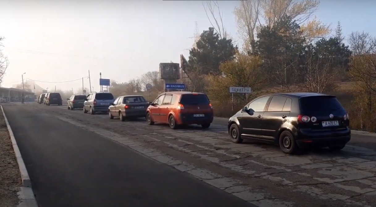 Aglomerație la frontieră în ajunul sărbătorilor pascale