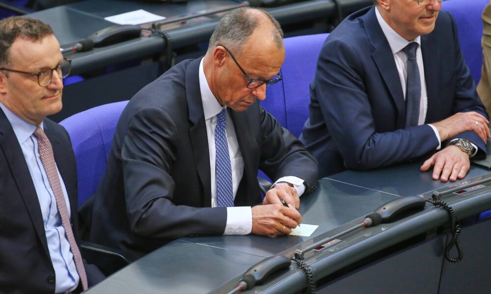 Friedrich Merz a eșuat în obținerea voturilor necesare pentru a deveni CANCELAR al Germaniei /Urmează negocieri