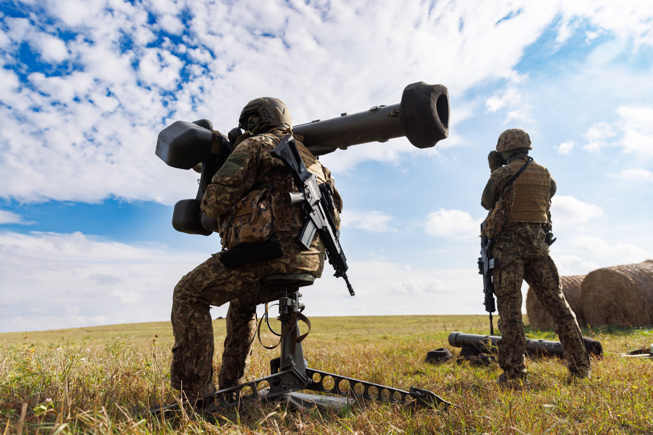 Politico: Statele europene au la dispoziție cinci ani pentru a se pregăti de război cu Rusia. Un plan militar, pe masa Comisie Europene