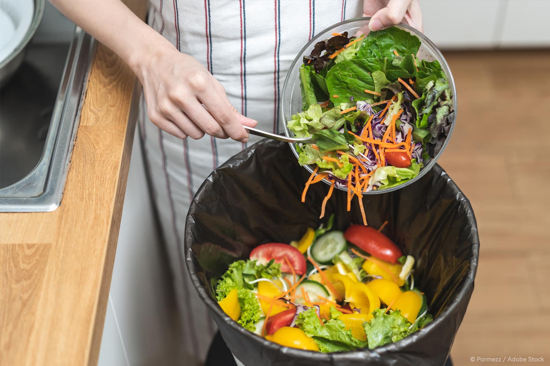 Mese pline, tomberoane pline: paradoxul sărbătorilor în Republica Moldova