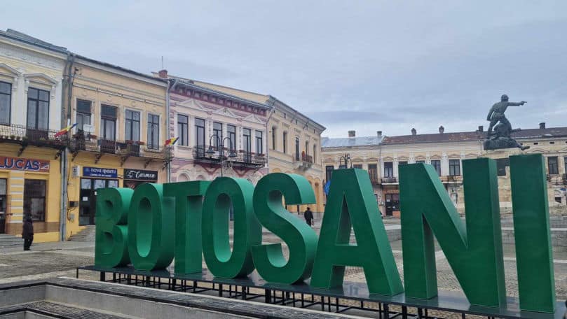 Peste 8.000 de moldoveni, ucraineni și ruși rămân fără domiciliu valabil la Botoșani
