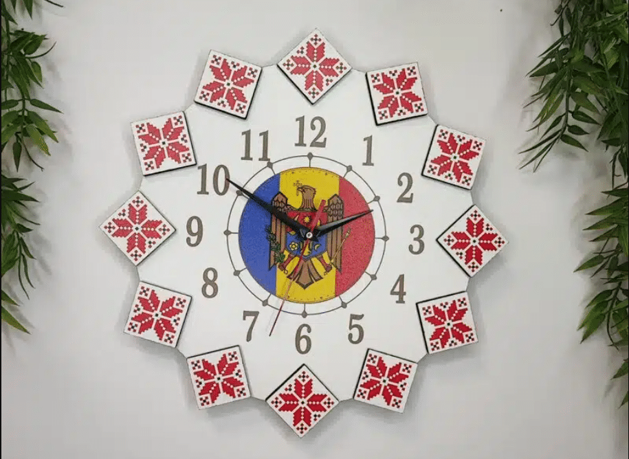 Moldova trece la ora de vară, în această noapte: Duminică va fi cea mai scurtă zi din an