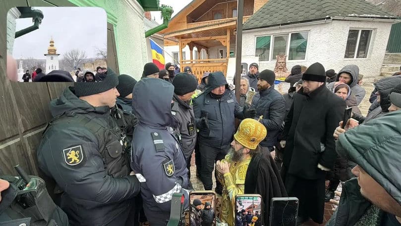 Primarul satului Denereu și avocatul preotului, reprezentant al Mitropoliei Chișinăului și a Întregii Moldove, reținuți de oamenii legii