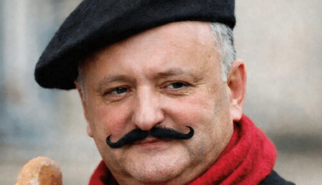 Franceza lui Igor Dodon, motiv de meme-uri pe rețelele sociale: Cele mai ingenioase