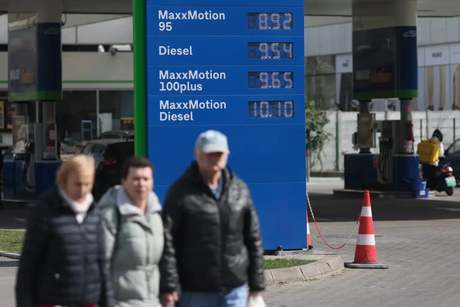 Jaf la pompă: Accizele la carburanți rămân neschimbate