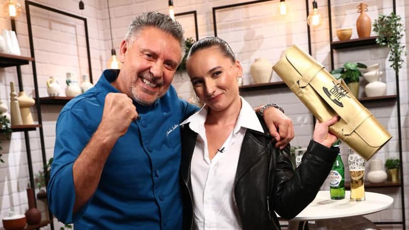 O moldoveancă a impresionat juriul „Chefi la cuțite” și a primit cuțitul de aur