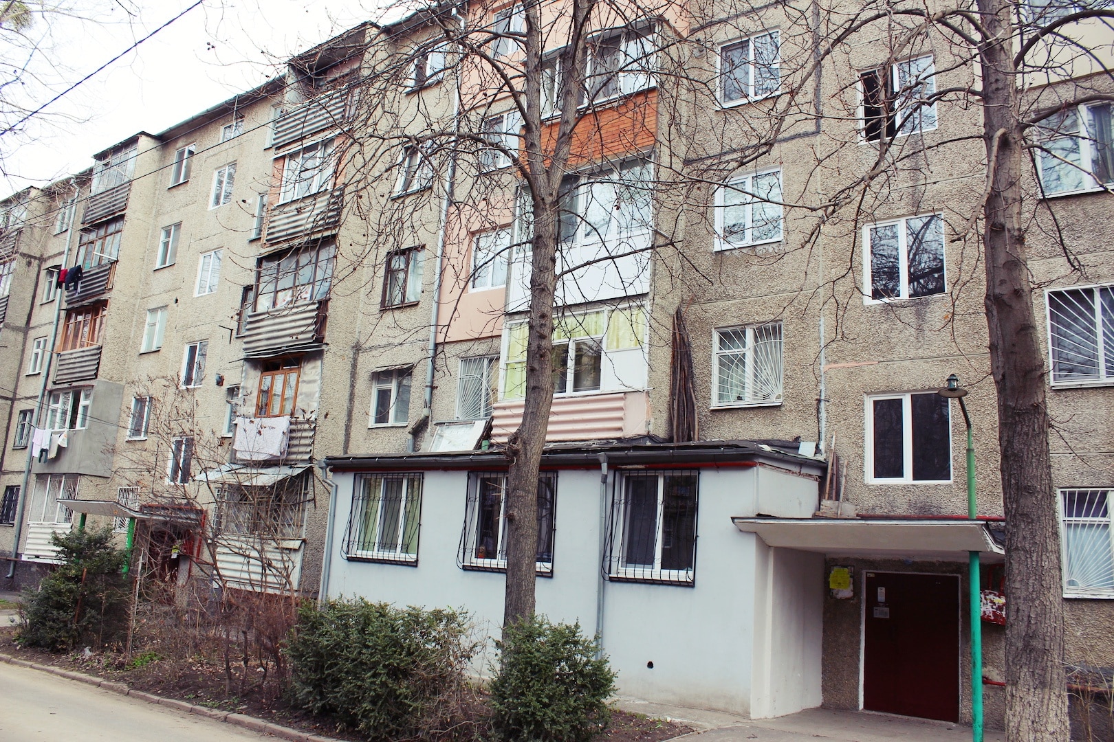 Clădiri vechi, facturi mari: 75% din construcțiile din Moldova, ineficiente energetic