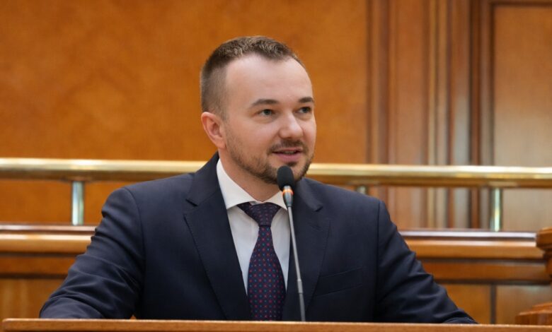 VIDEO//  Deputatul român Daniel Gheorghe: Reîntregirea României cu Republica Moldova trebuie făcută rapid, prin vot în Parlamentele de la Chișinău și București