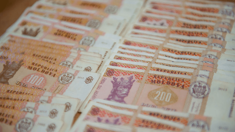 JAF LEGALIZAT DIN BANII PUBLICI. Milionarii Moldovei care „mulg” statul prin privilegii comuniste. Cine sunt cei 254 de „aleși” cu indemnizații de lux?