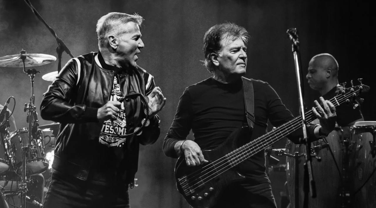 Veste tristă pentru fanii rockului românesc. Iulian Vrabete, membru al trupei Holograf, a murit