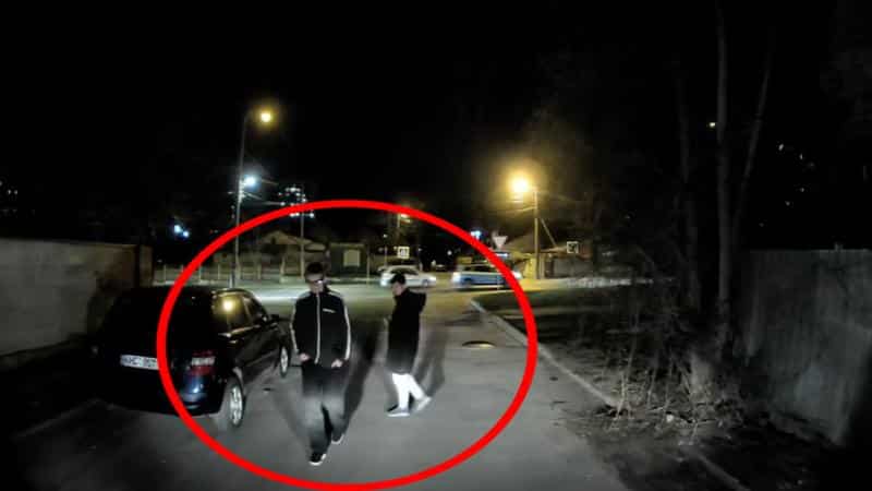 „Metode criminale din anii ’90”. Vasile Costiuc publică imagini cu atacul de aseară: Unul dintre tineri a spus: Cei care ne-au trimis, nu ne-au spus că ești deputat