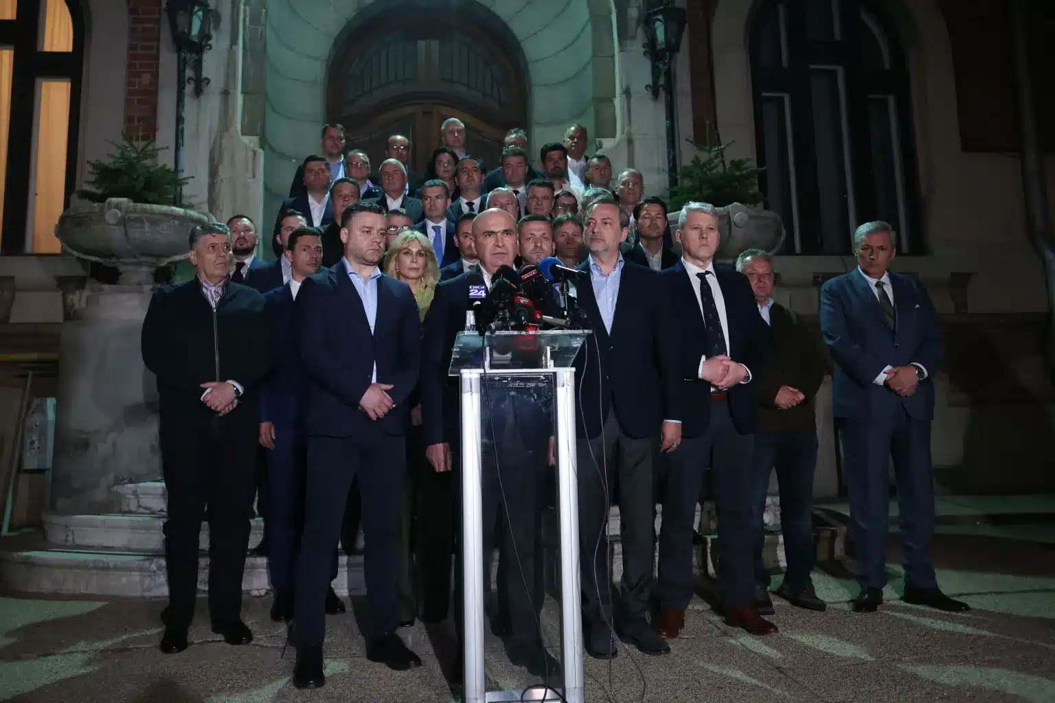 Pică Guvernul în România! Premierul Bolojan nu mai are susținerea PSD