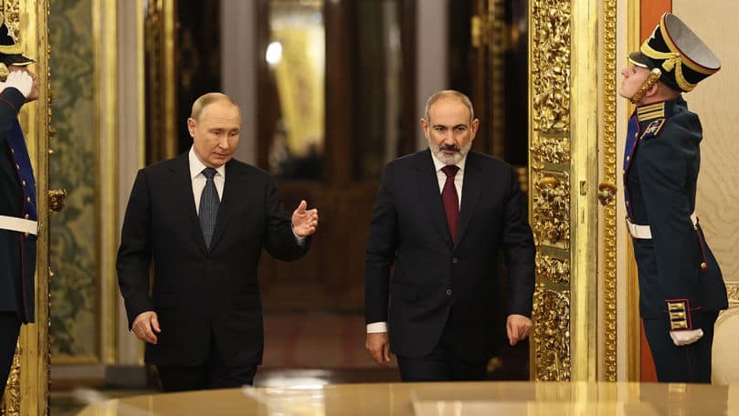 Putin consideră că o aderare a Armeniei la UE este „imposibilă”