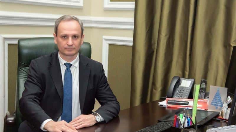 UTM: Bostan își păstrează fotoliul de rector, după ce PAS a modificat legea ca să poată candida pentru al treilea mandat