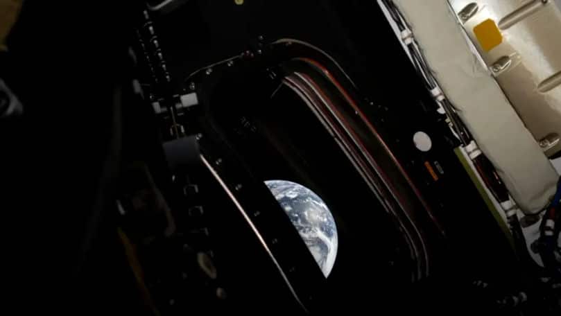 Pentru prima dată din 1972, oamenii văd din nou Pământul din drumul spre Lună