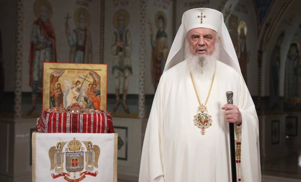 VIDEO | Patriarhul Daniel de Sfintele Paști: Să arătăm bucuria Învierii şi să ne rugăm pentru pace