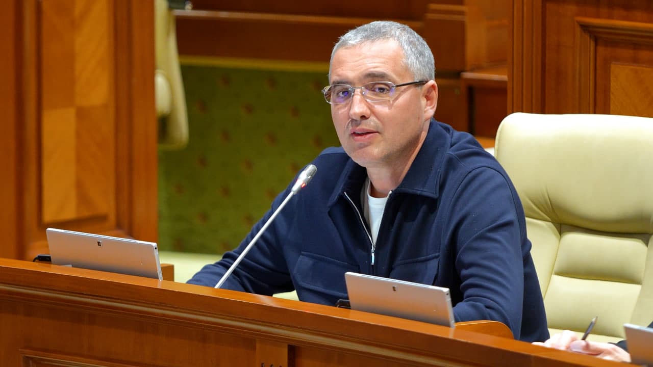 Renato Usatîi: Toți condamnații pentru corupție trebuie obligați să muncească