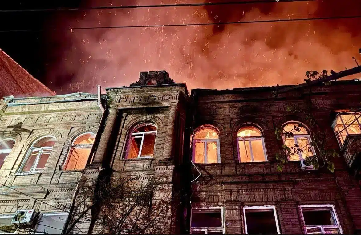 VIDEO: Atac rusesc masiv cu rachete asupra Ucrainei joi dimineață: Cel puțin 13 oameni uciși, zeci de răniți. Kievul și Odesa, cele mai dur lovite