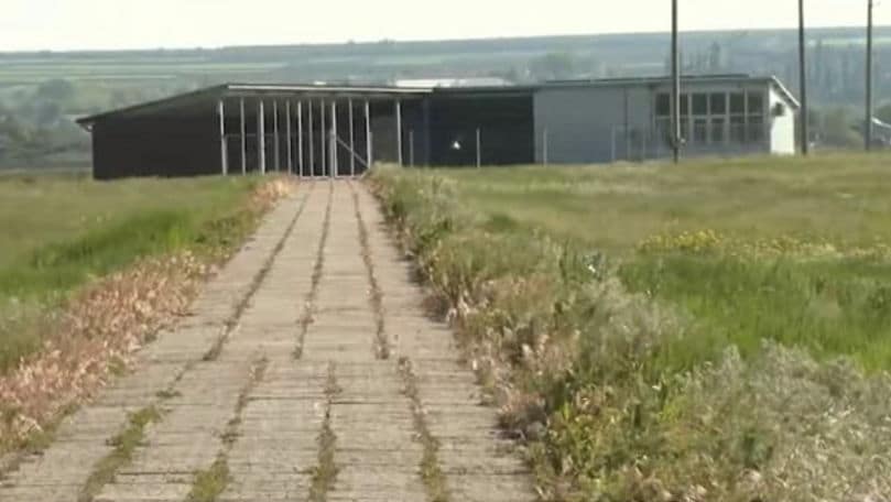 Piața agricolă construită la Cimișlia, lăsată nefuncțională din cauza birocrației