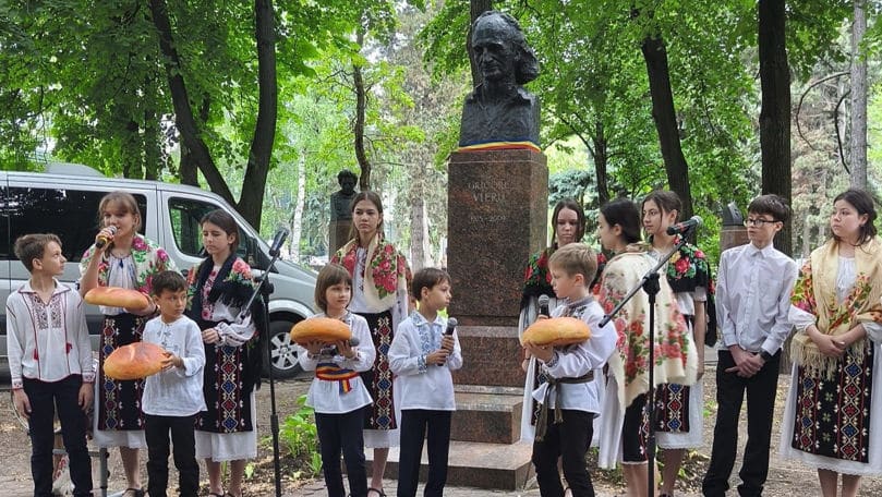 Festivalul Internațional de Poezie „Grigore Vieru” a început la Chișinău