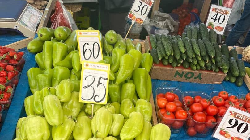 Cât costă grătarul de 1 Mai: Prețurile la carne și legume în piețe
