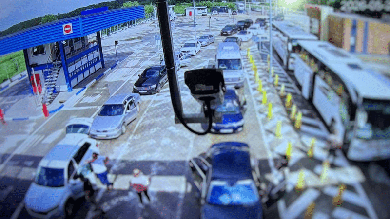 Atenție, călători! Trafic intens la vama Palanca. Pentru ce alt punct puteți opta