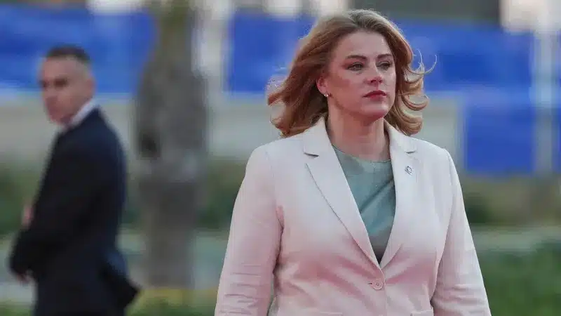 Dronele căzute în Letonia provoacă demisia prim-ministrei Evika Silina și prăbușirea guvernului de la Riga