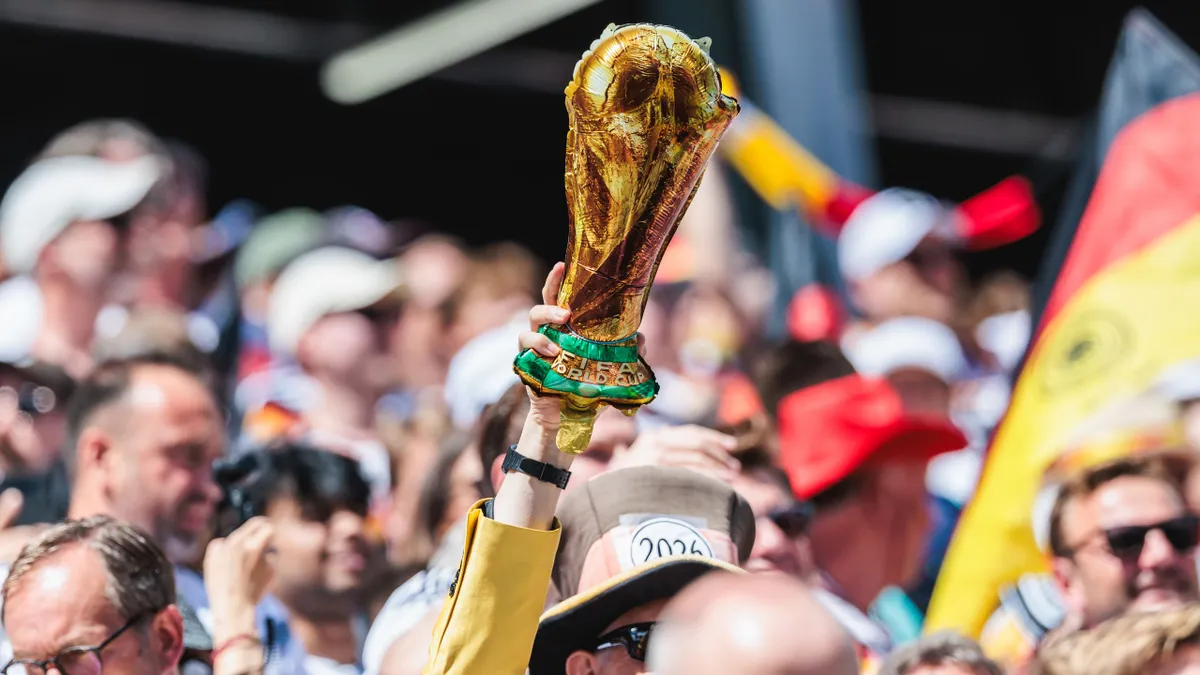 Se cunosc 27 din cele 32 de formaţii calificate în 16-imile Mondialului! 9 partide sunt „bătute în cuie”