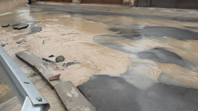 Ploile abundente au scos la iveală din nou problemele infrastructurii din Durlești