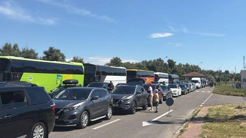 Trafic intens la Punctul de trecere a frontierei Giurgiulești-Galați