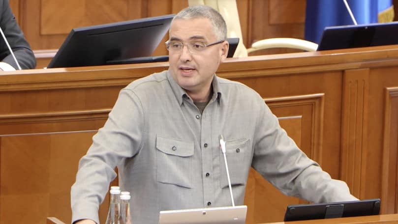 Renato Usatîi critică reorganizarea Căii Ferate: Încetați să o îngropați