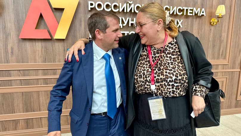 Șor și Șoșoacă, îmbrățișați la Sankt Petersburg: Viitorul președinte al României