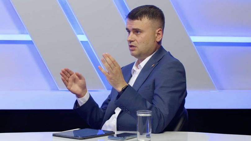Lucrările la un drum din Florești întârzie cu un an. Deputatul Berlinschii cere explicații